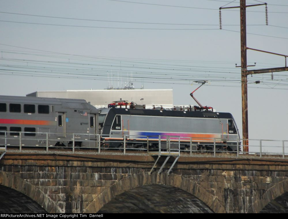 NJT 4644